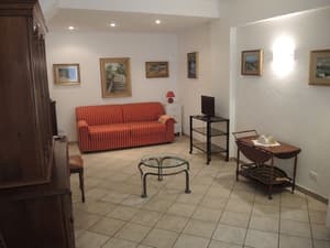 thumbnail: Living area