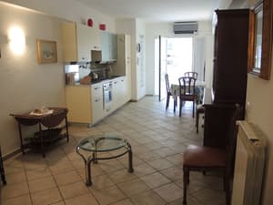 thumbnail: Living area
