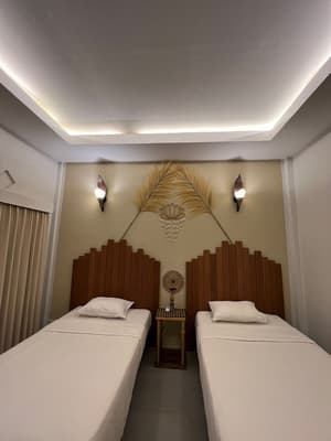 thumbnail: Room