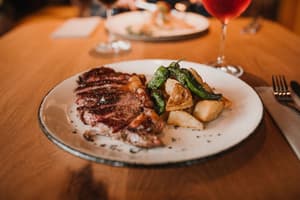 thumbnail: Dining