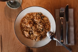 thumbnail: Dining