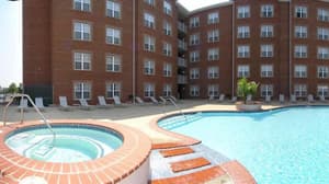 thumbnail: Outdoor pool