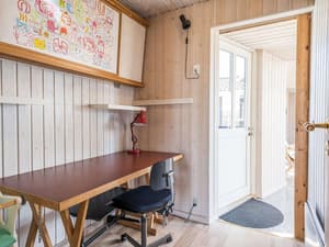 thumbnail: Interior
