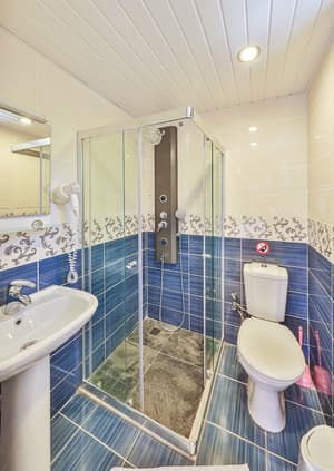 thumbnail: Bathroom
