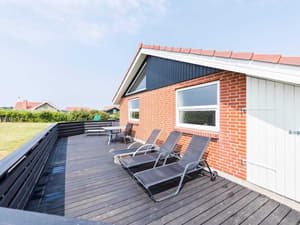 thumbnail: Terrace/patio
