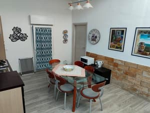 thumbnail: Dining