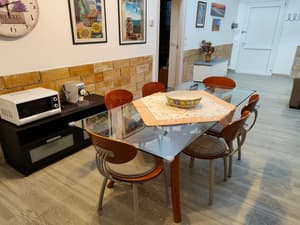 thumbnail: Dining