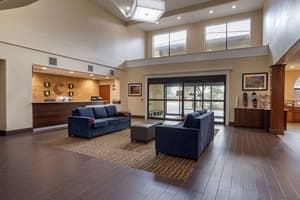 thumbnail: Business center