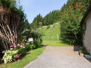 thumbnail: Exterior