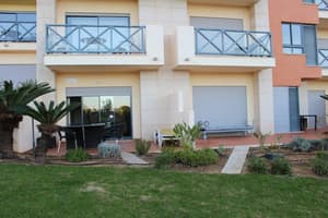 thumbnail: Exterior