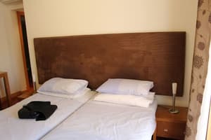 thumbnail: Room