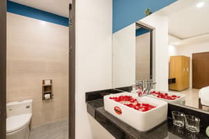 thumbnail: Bathroom