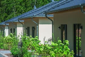 thumbnail: Front of property