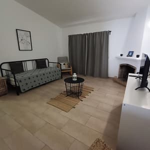 thumbnail: Living area