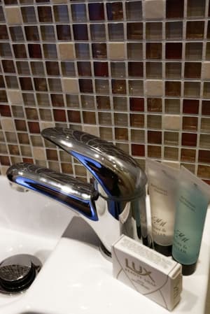 thumbnail: Bathroom