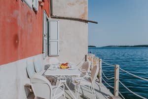 thumbnail: Balcony