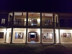 thumbnail: Exterior