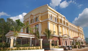thumbnail: Exterior