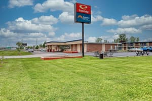 Suburban Studios Neenah-Appleton
