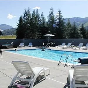 thumbnail: Outdoor pool
