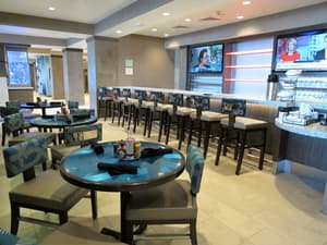 thumbnail: Bar (on property)