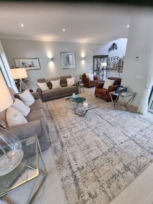 thumbnail: Living area