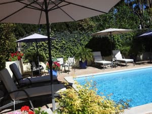 thumbnail: Pool