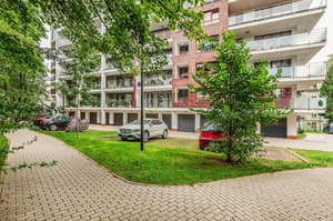 thumbnail: Exterior