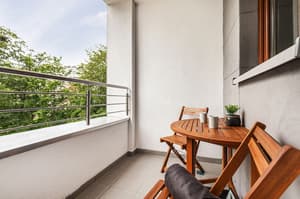 thumbnail: Balcony