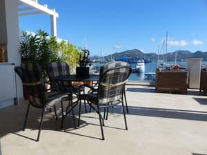 thumbnail: Balcony
