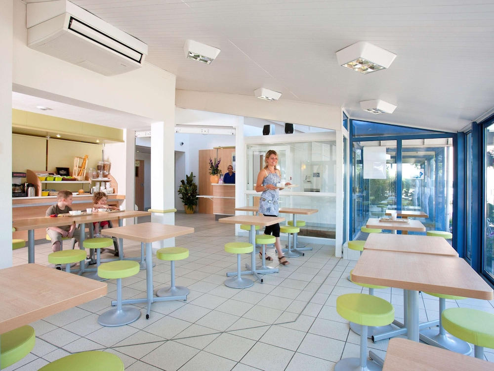 Restaurant-cafeteria