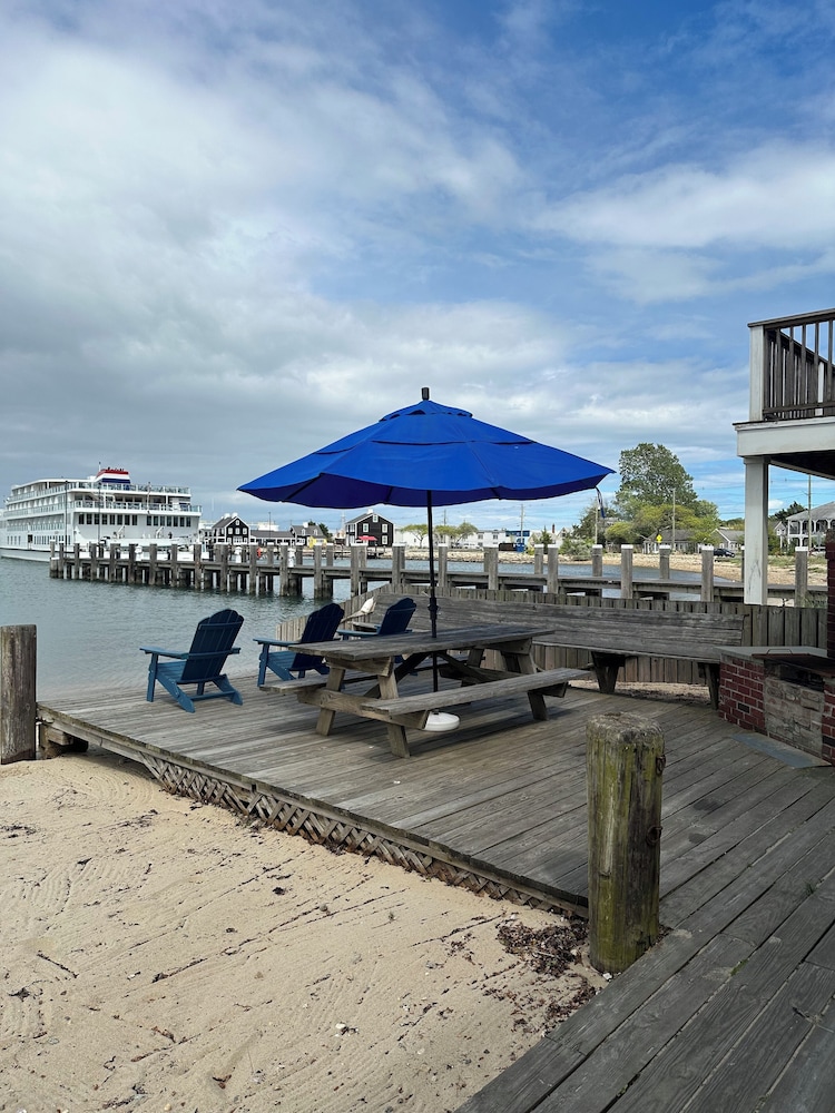 Sundeck
