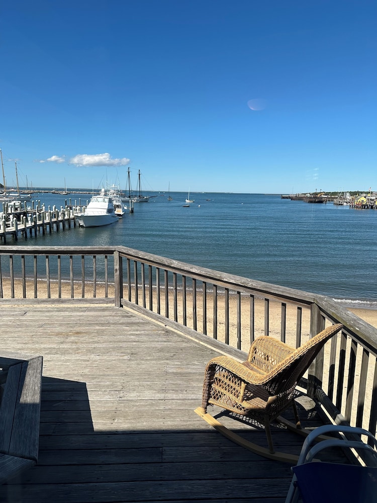 Sundeck