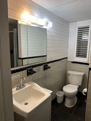 thumbnail: Bathroom
