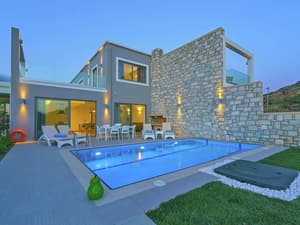 thumbnail: Pool