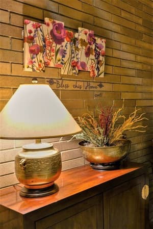 thumbnail: Interior