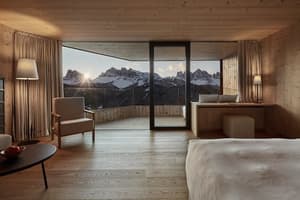 thumbnail: Tower Suite - Bedroom