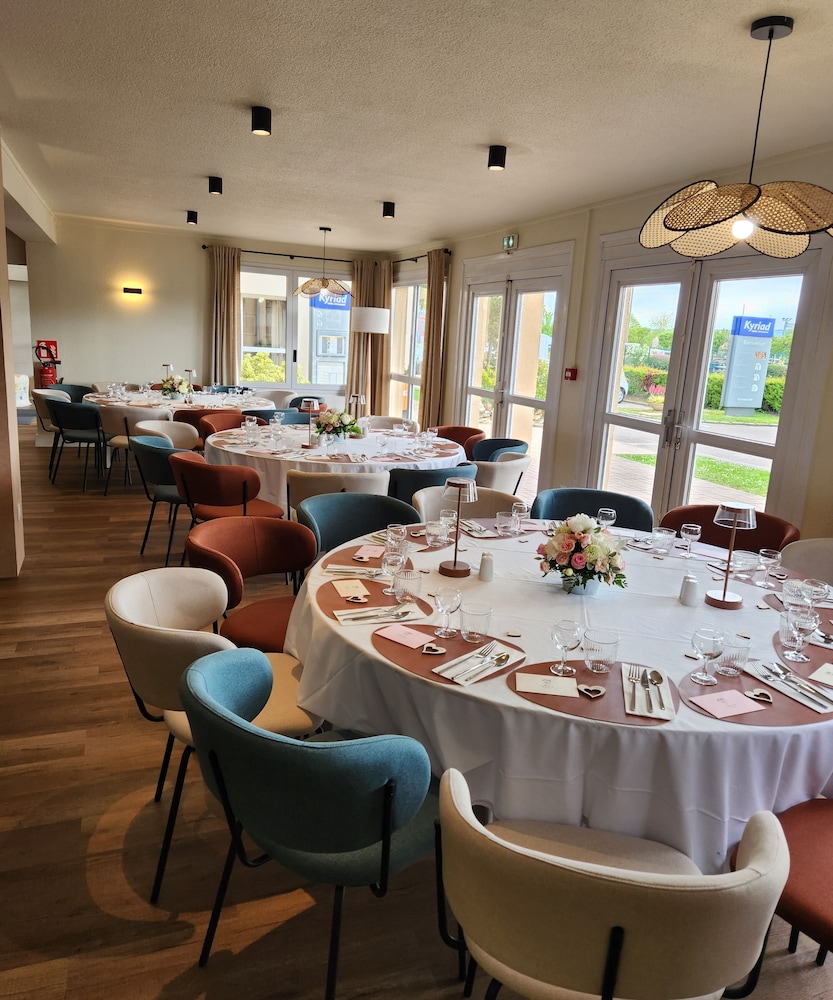Restaurant-cafeteria