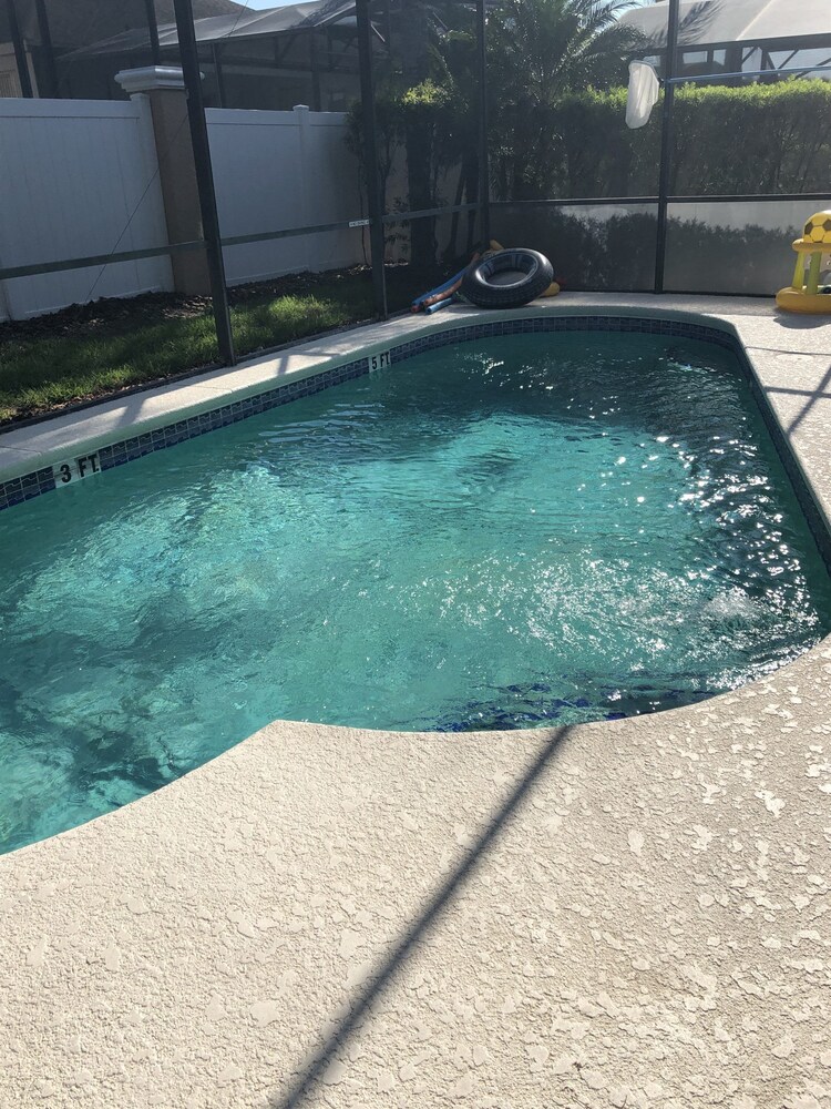 Private pool