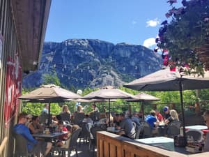 thumbnail: Terrace/patio