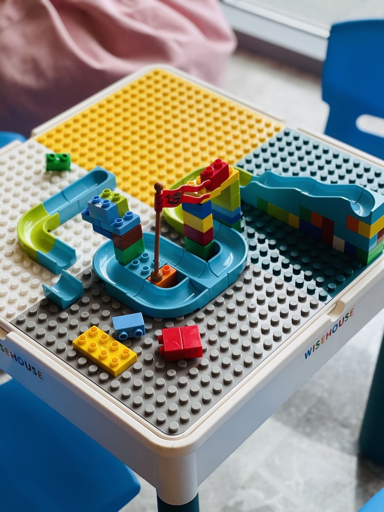Children's play area - indoor