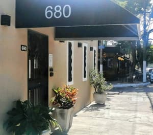thumbnail: Exterior