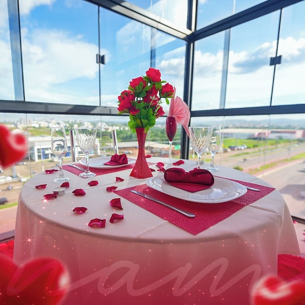 Couples dining