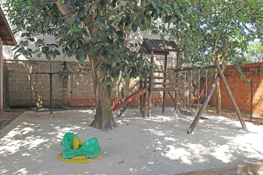 Children's play area - outdoor