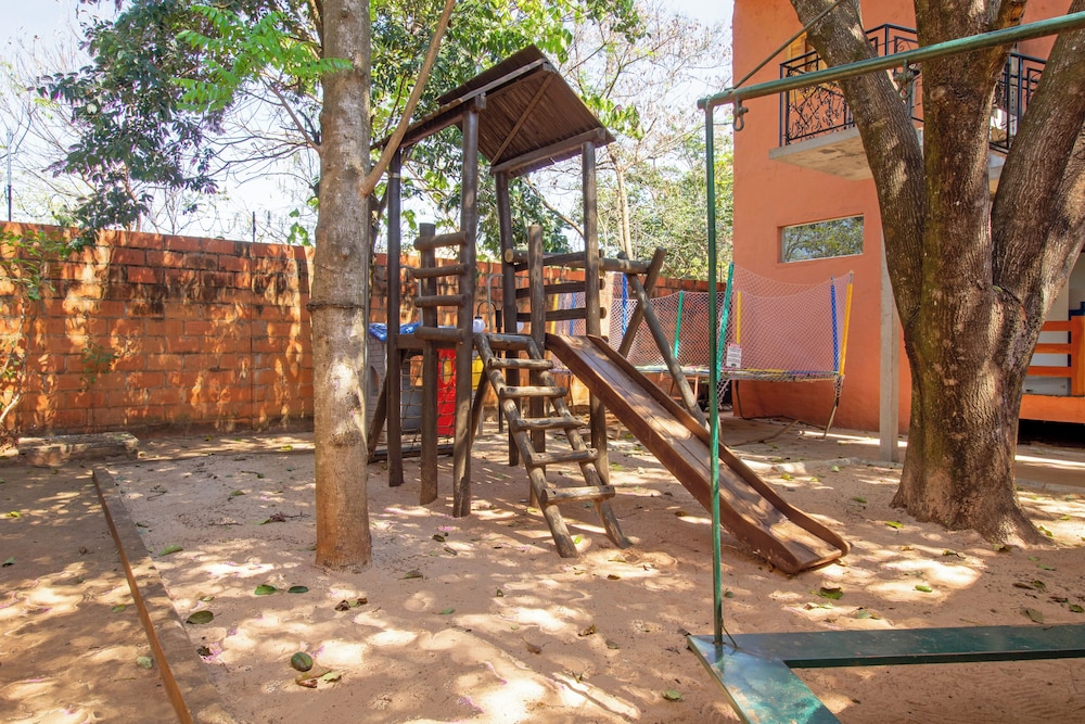 Children's play area - outdoor