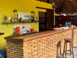 thumbnail: Bar (on property)