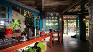 thumbnail: Breakfast area