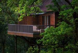 thumbnail: Balcony view