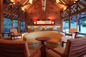 thumbnail: Bar (on property)