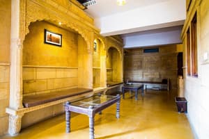 thumbnail: Interior detail
